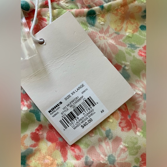 Lauren Conrad Floral Blouse Mixed Media Shell XXL - Picture 2 of 4